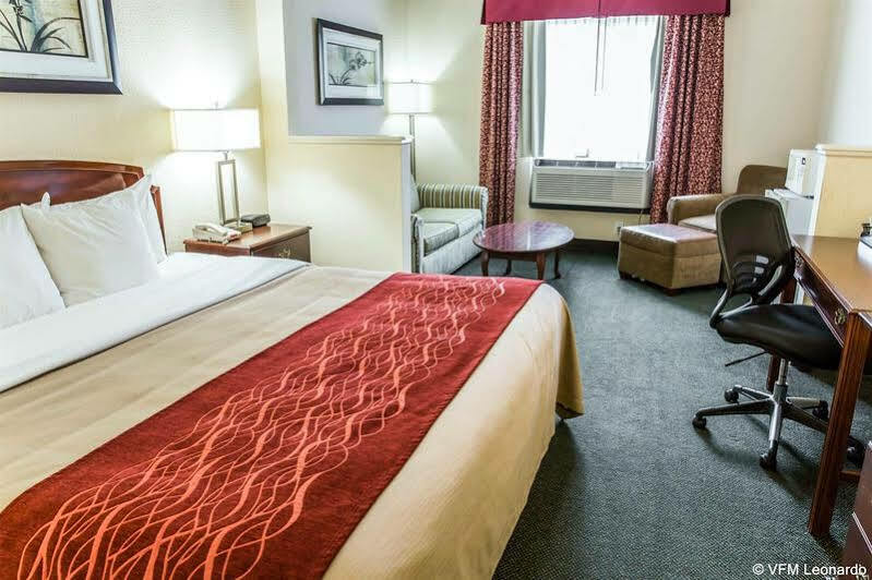 Best Western Shallotte / Ocean Isle Beach Hotel Экстерьер фото
